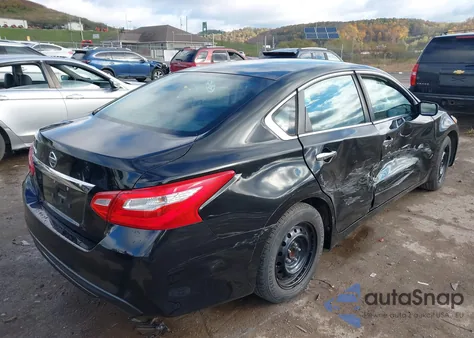 2016 Nissan Altima 2.5/2.5 S/2.5 Sl/2.5 Sr/2.5 Sv z USA, uszkodzony, nr VIN 1N4AL3AP5GN314691